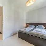 House Managers - Sopocka Przystan *